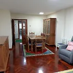 アパート Piso ヴィーゴ